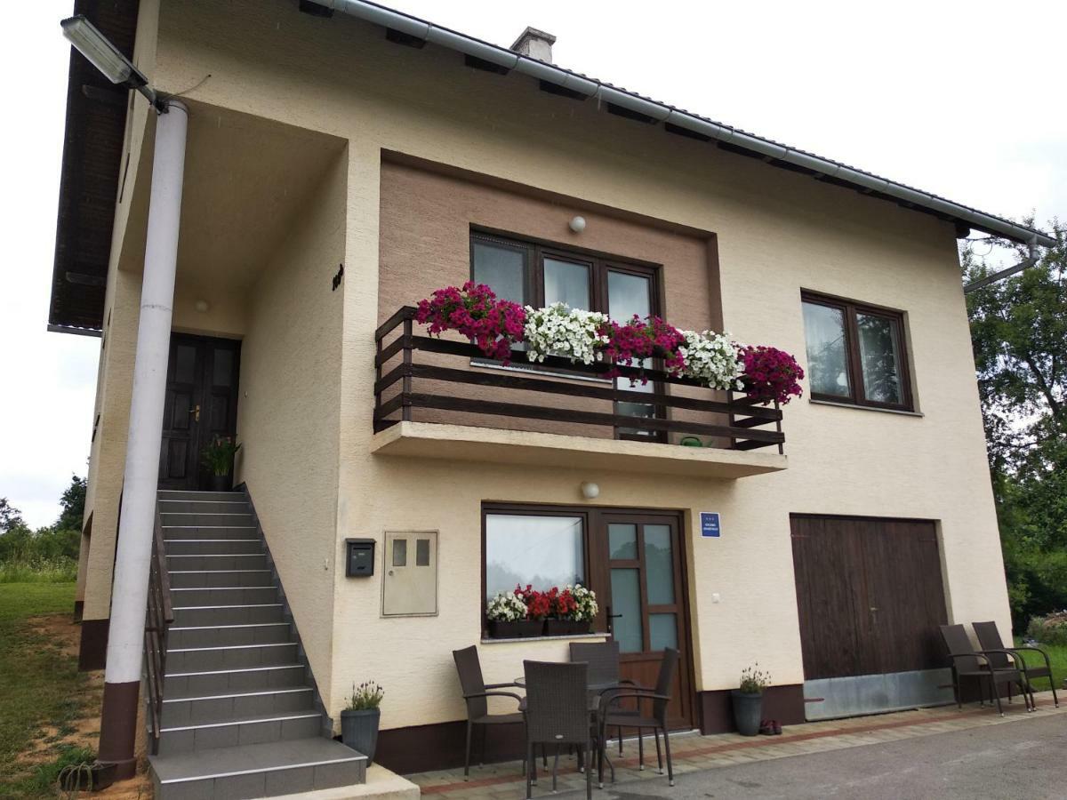 Studio Apartman Mihael - Rastoke สลูน ภายนอก รูปภาพ